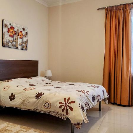 Riviera Holiday Apartments - Seafront - Wifi Marsaskala Buitenkant foto