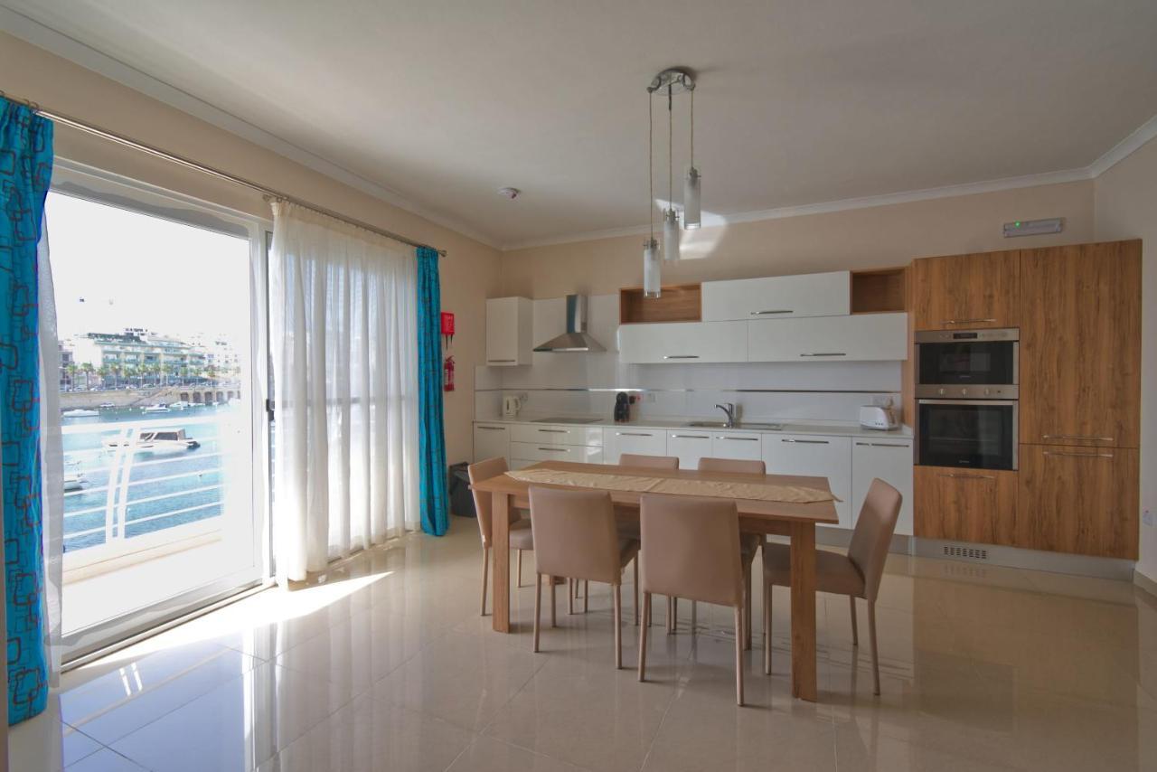 Riviera Holiday Apartments - Seafront - Wifi Marsaskala Buitenkant foto