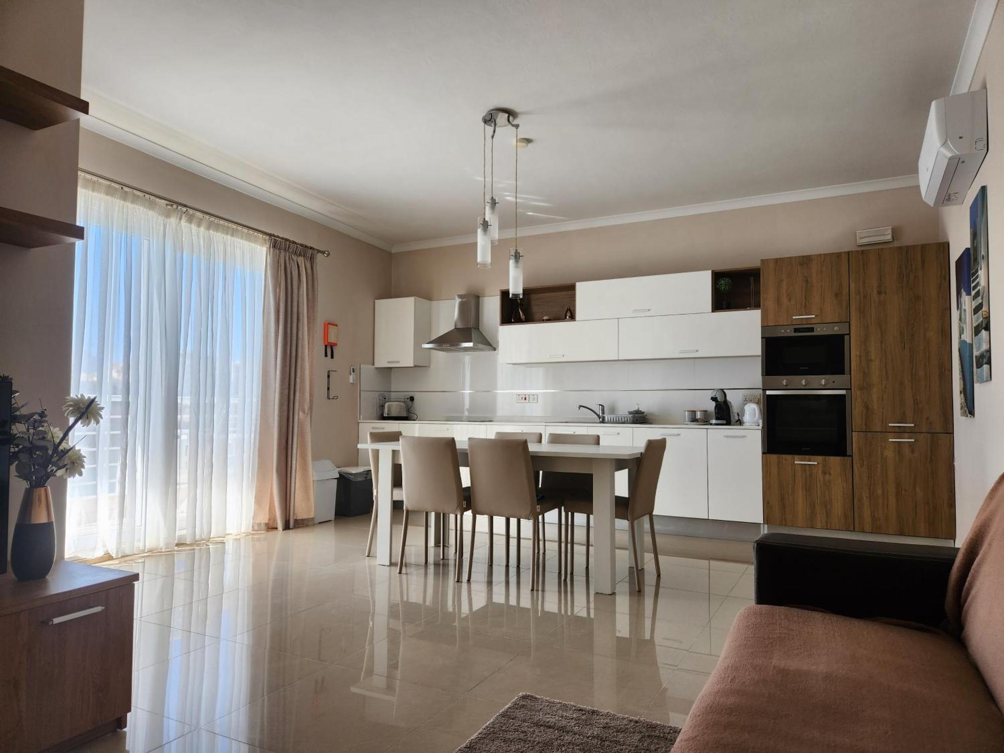 Riviera Holiday Apartments - Seafront - Wifi Marsaskala Buitenkant foto