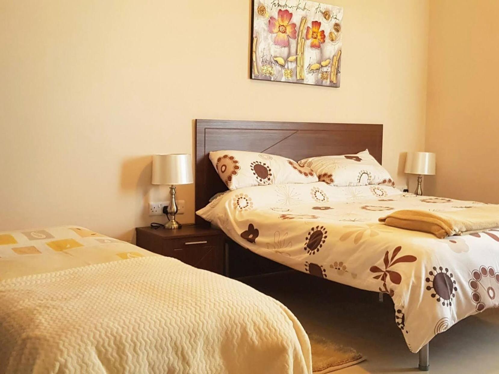 Riviera Holiday Apartments - Seafront - Wifi Marsaskala Kamer foto