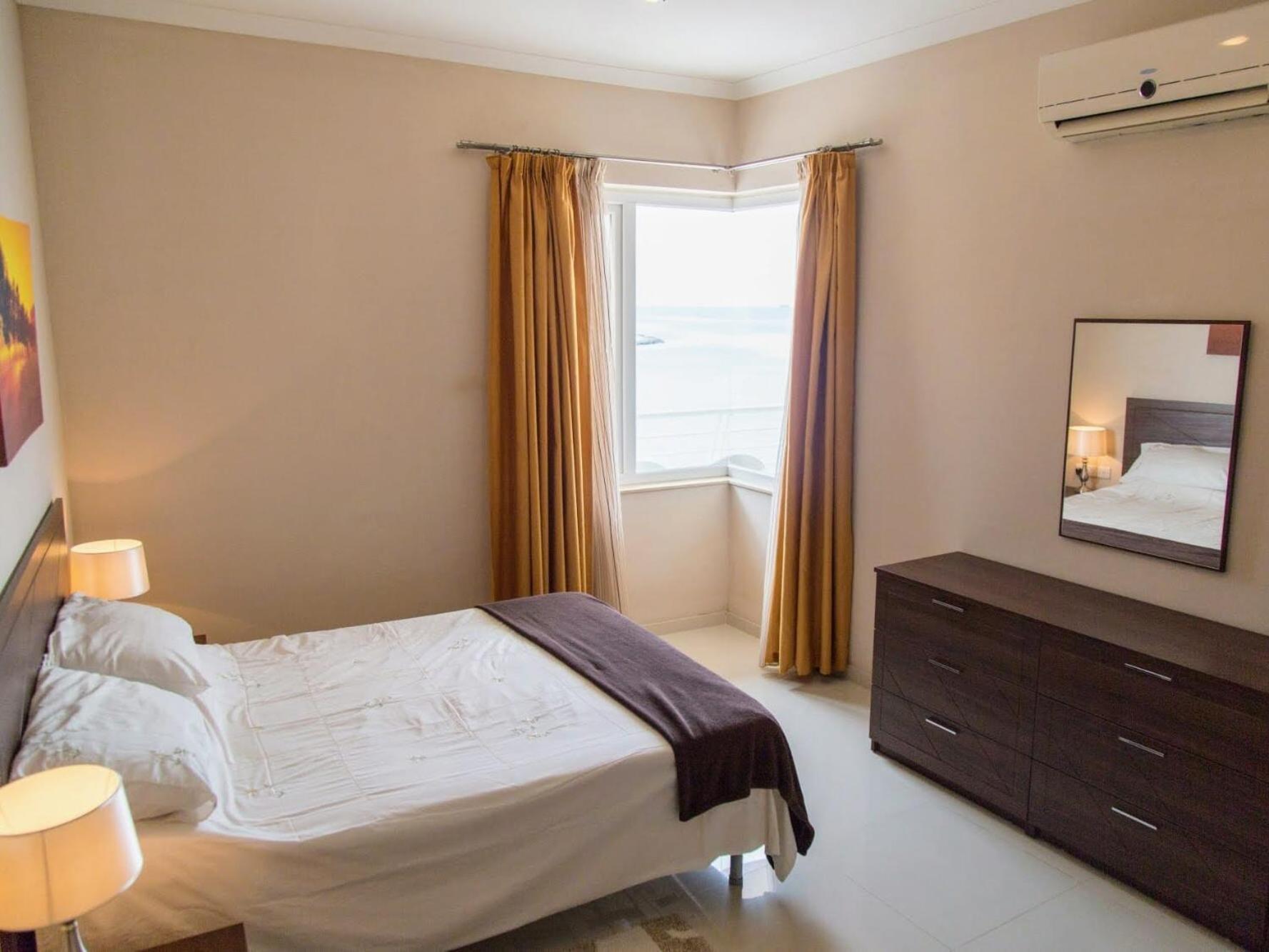 Riviera Holiday Apartments - Seafront - Wifi Marsaskala Kamer foto