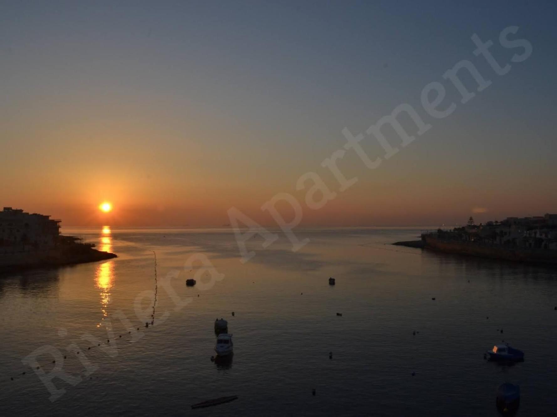 Riviera Holiday Apartments - Seafront - Wifi Marsaskala Kamer foto